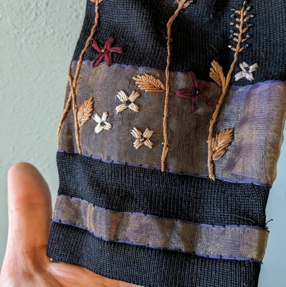 Vintage 90's J. Jill Black Silk Beaded Cardigan Size S - Picture 4 of 7